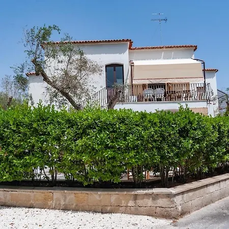 Tenuta Belvedere Апарт-отель Отранто