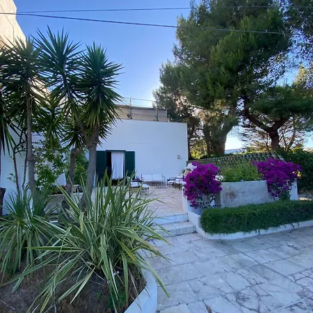 Tenuta Belvedere Отранто