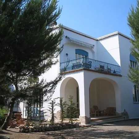 アパートホテル Tenuta Belvedere 4*