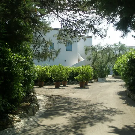Tenuta Belvedere Отранто