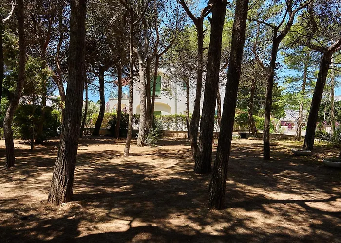 Tenuta Belvedere מלון דירות 4*