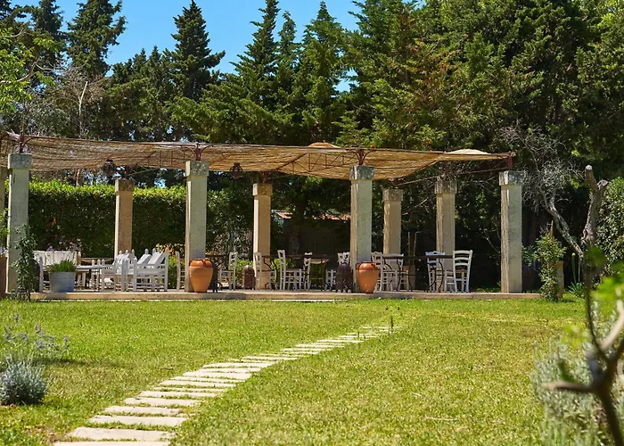 מלון דירות Tenuta Belvedere 4*