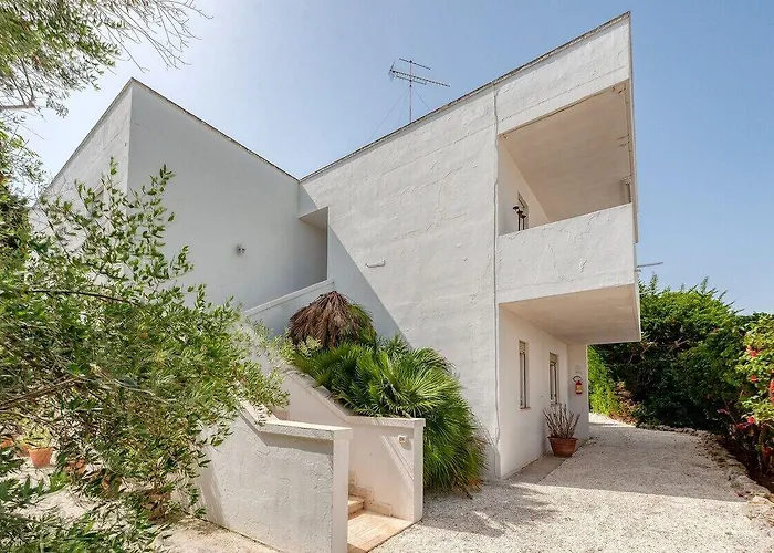 Tenuta Belvedere מלון דירות אוטרנטו